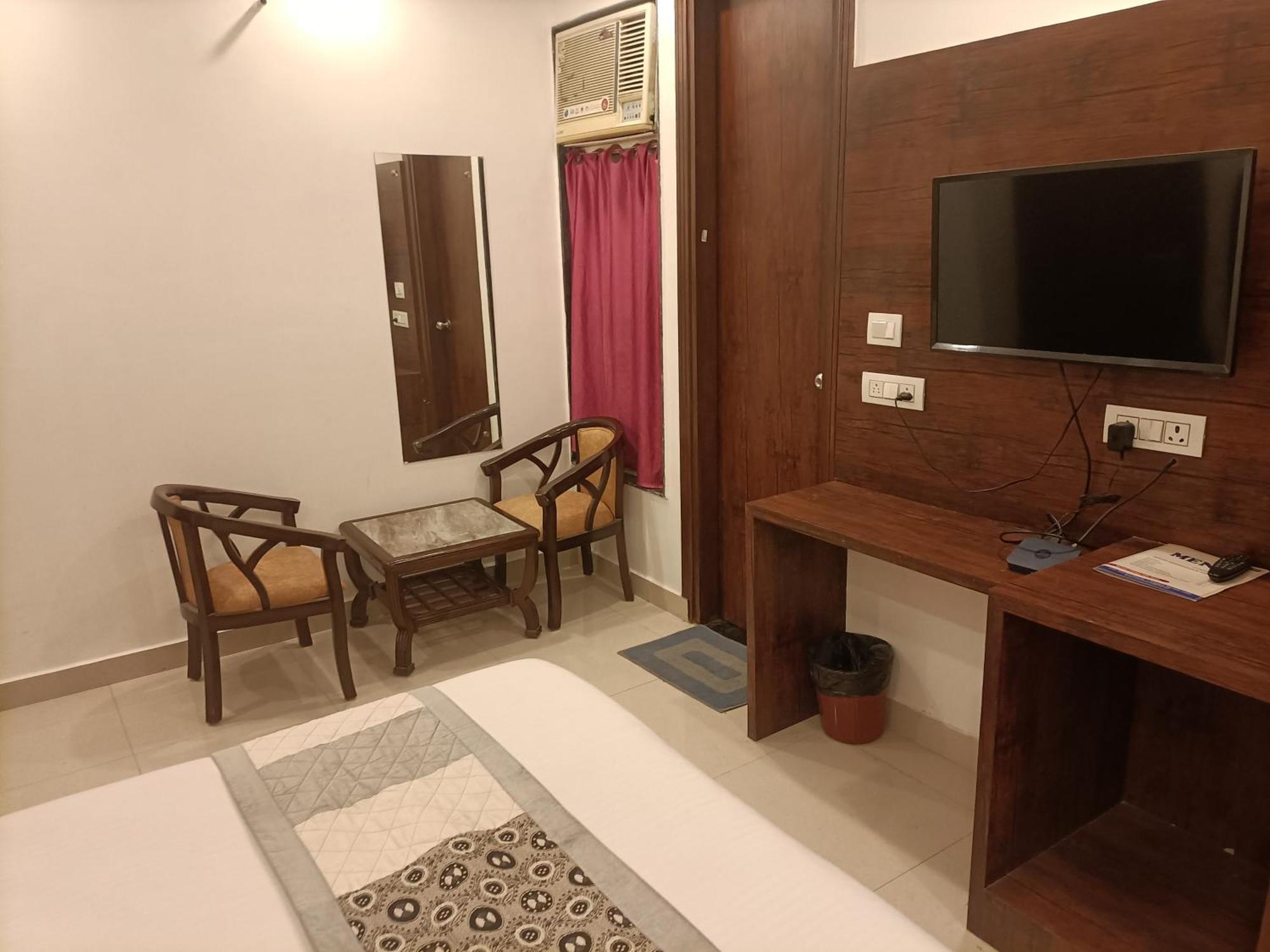 Hotel Grand Aerotech New Delhi Extérieur photo